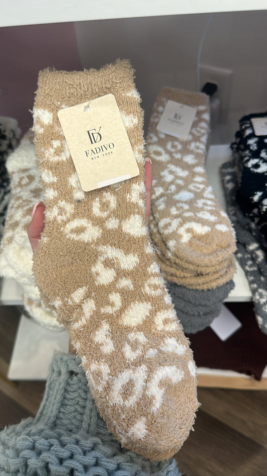 Cheetah Fuzzy Socks T/W