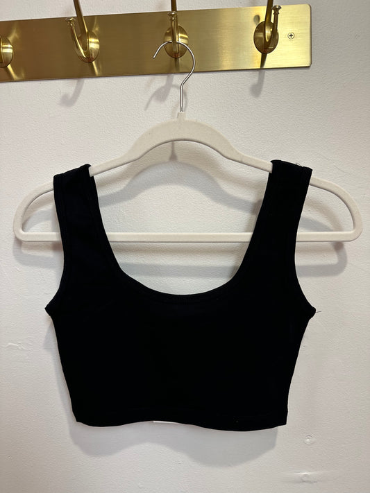 Black Basic Crop Tank