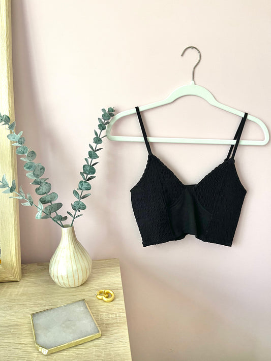 The Sydni Summer Crop Top in Black